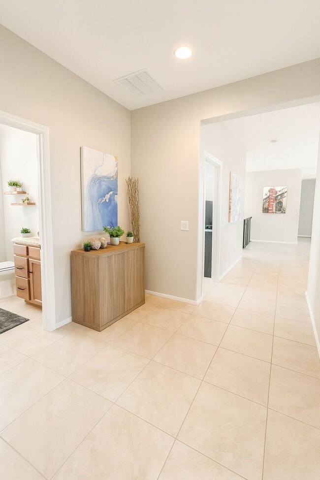 Photo - 5826 N 194th Ln