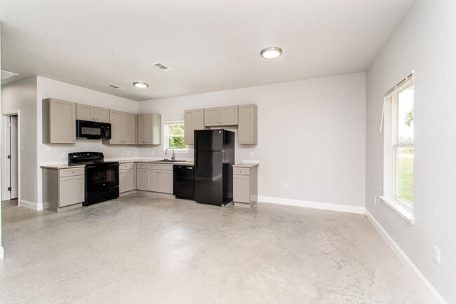 55538 Adelante St Unit 55538