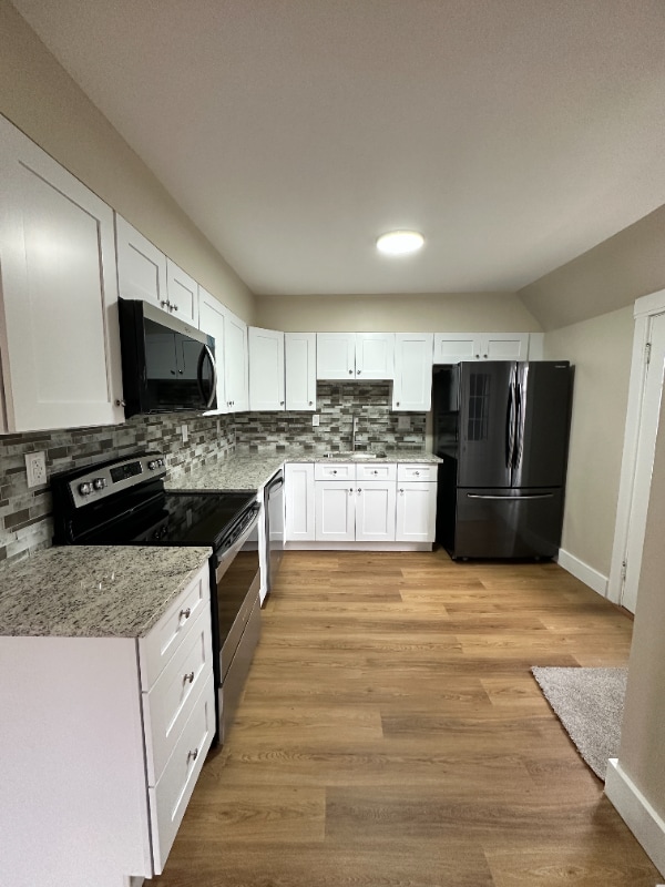 Photo - 367 Lake Ave Unidad 2