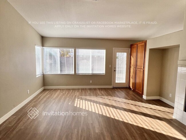 Photo - 1897 Longmeadow St