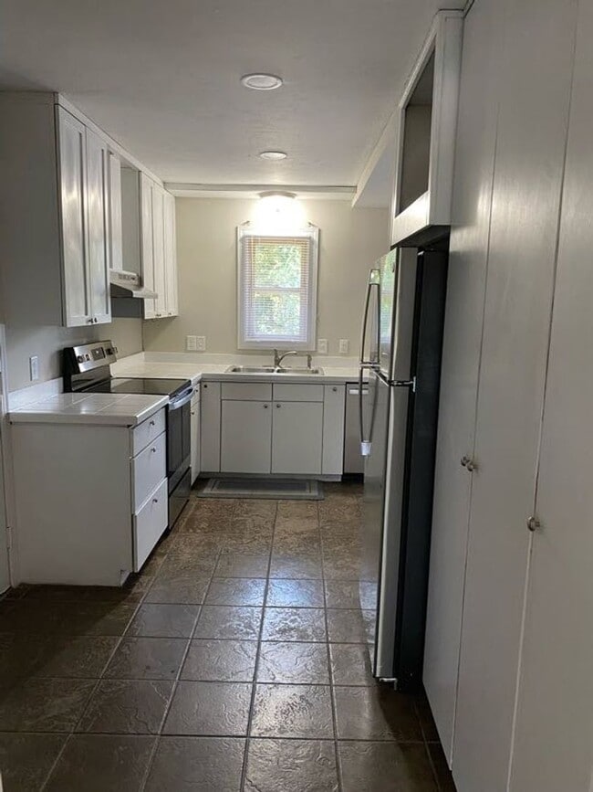 Photo - Beautiful Home FOR RENT