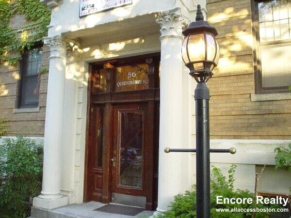 Building Photo - 56 Queensberry St Unit G2