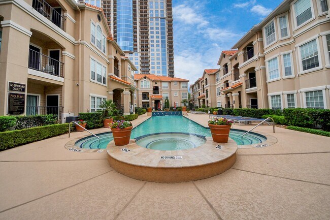 Building Photo - 3231 Allen Pkwy Unit 5303