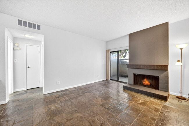 Photo - 10053 Westpark Dr Unit 297