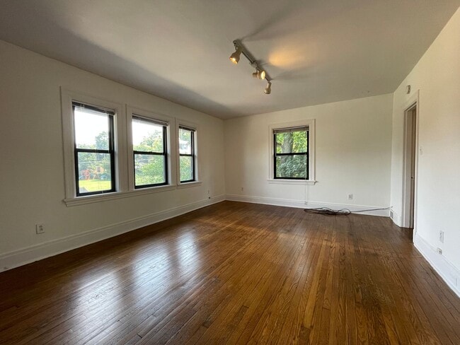 Photo - 125 N Homewood Ave Unit 125 N. Homewood Ave. #2