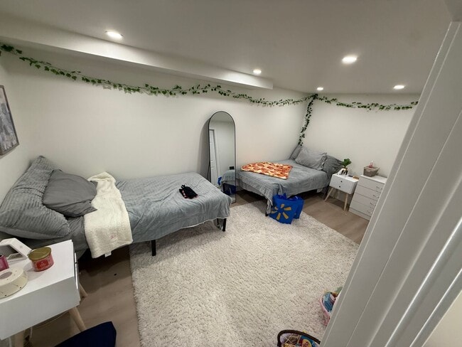 Photo - Large House in Cherry Hill East for Rent