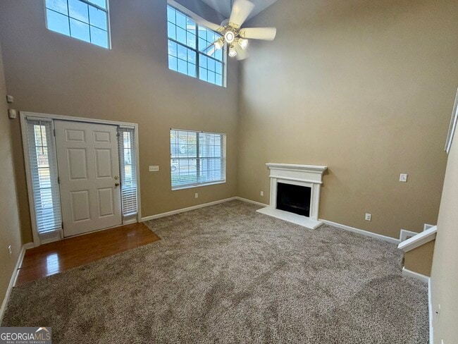 Photo - 808 Hillandale Ln