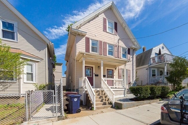 Photo - 9-11 Rock Valley Ave