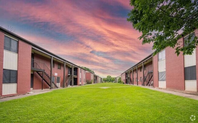 Building Photo - Prime Properties Waco Rental