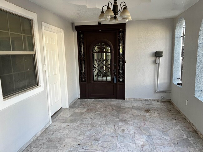 Photo - 312 Candlewood Rd