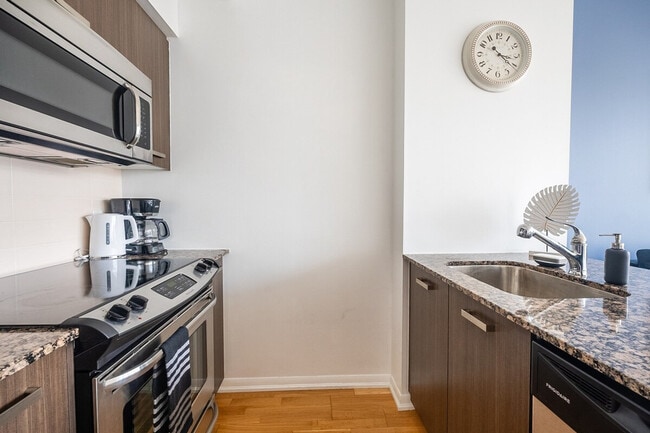Photo - 832 Bay St. Unit SI ID1345938P