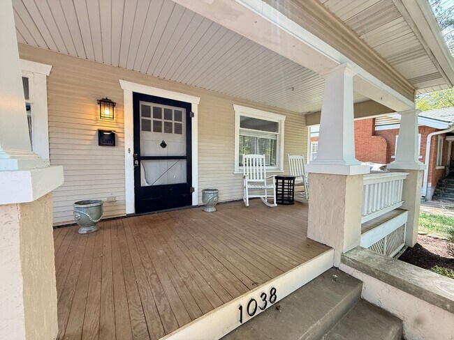 1038 S Fremont Ave