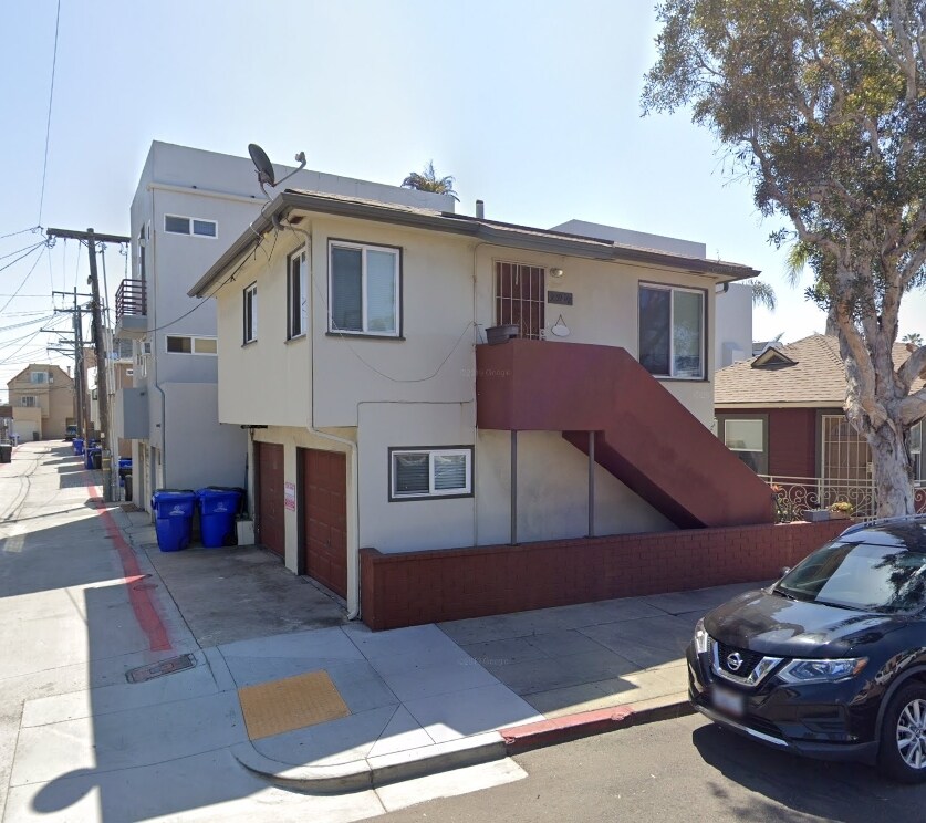 Photo - 3659 Mission Blvd