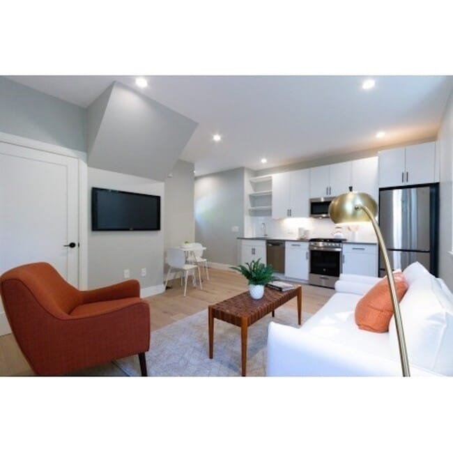 Building Photo - 231 Fayette St Unit 2