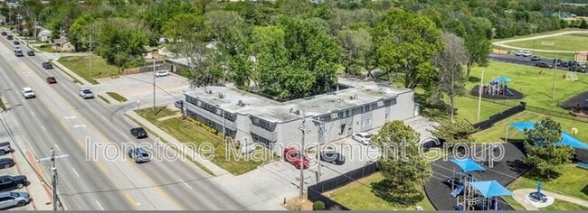 Photo - 109 S 9th St