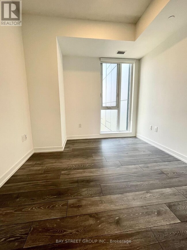 Photo - 225 Sumach St Unité 1903