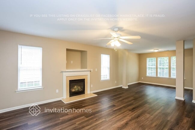 Photo - 109 Newport Dr