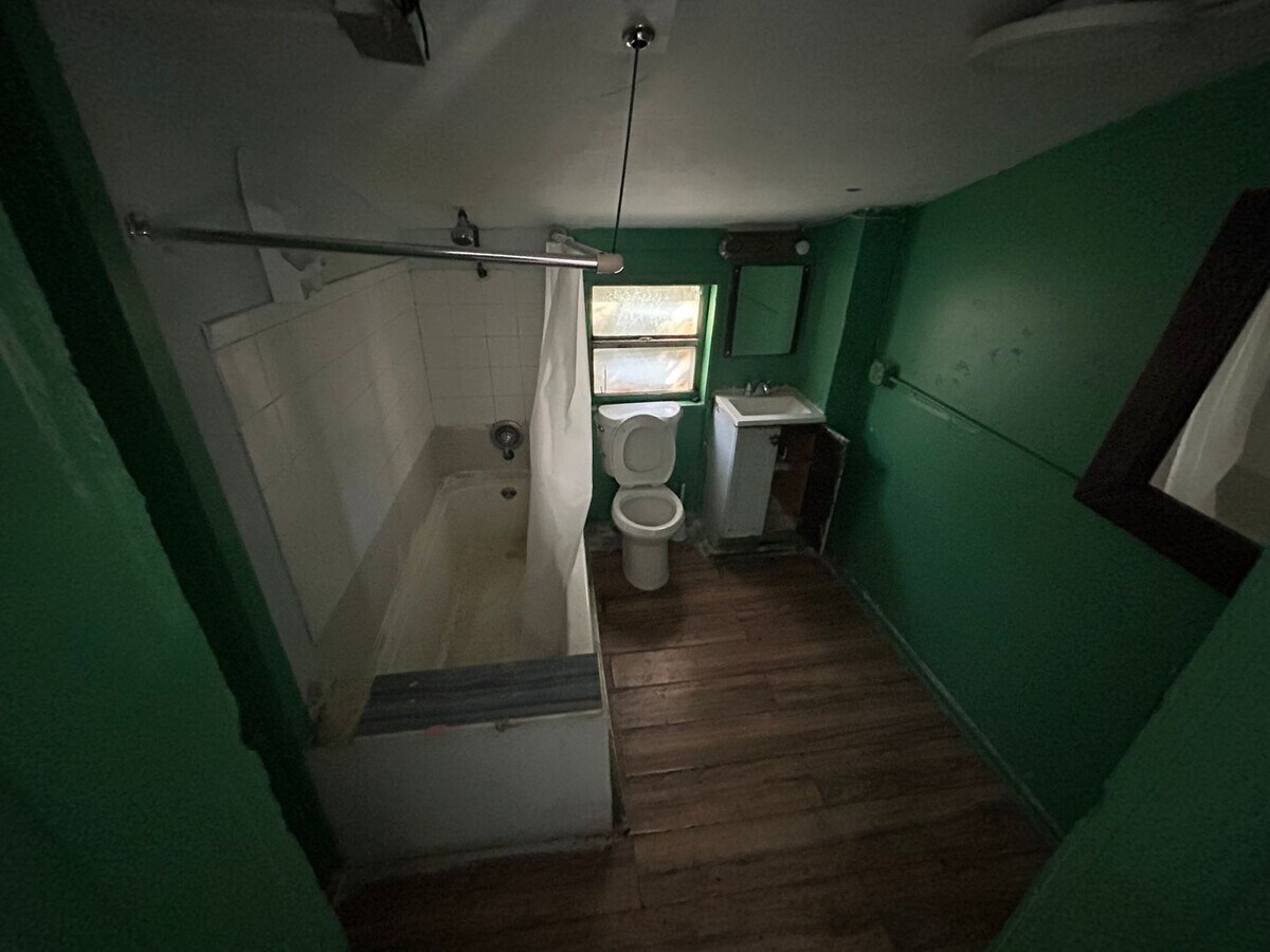 Photo - 3/1 Downstairs unit in the heart of Bradenton Unidad Upstairs