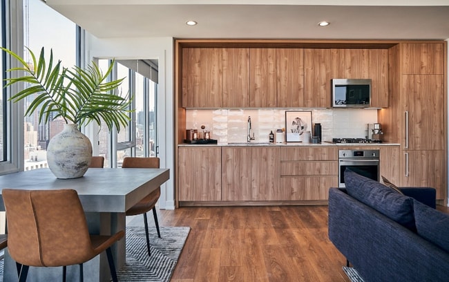 Photo - 262 W Hill St