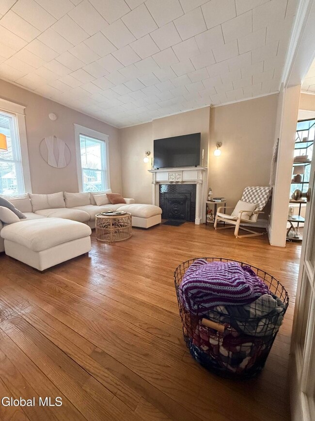 Photo - 16 Blakely Ct Unit 1