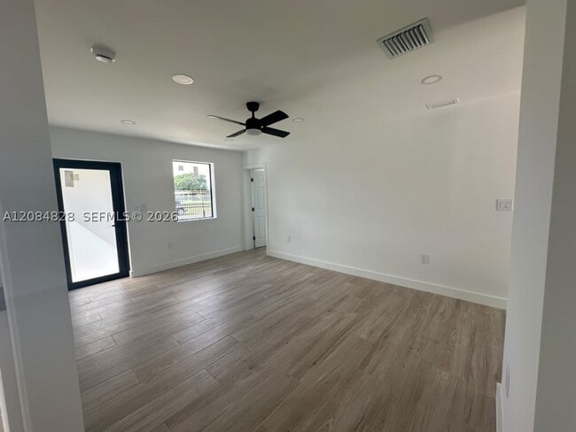 2377 NW 84th St