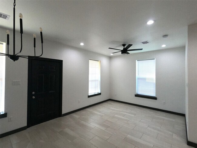 Photo - 5334 Rapido Rd