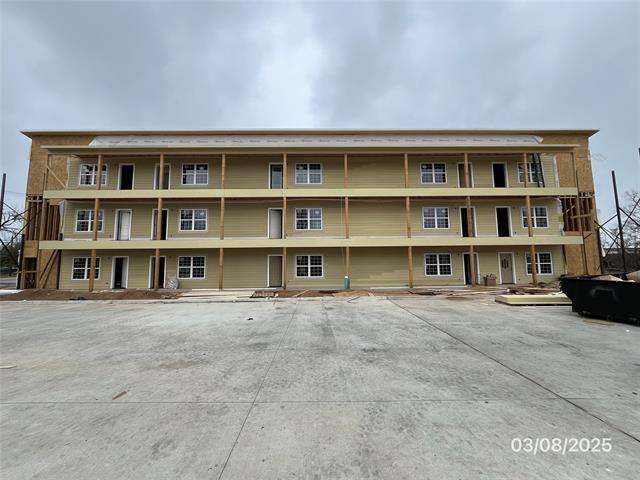 Photo - 2290 W Tarleton St Townhome