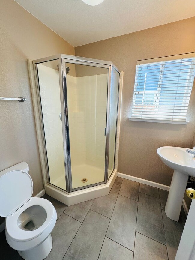 Photo - Beautiful Southside Home for Rent, 4 Bedroom 3 Bath