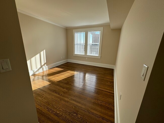 Photo - 20 Short St Unit 3