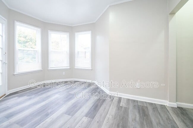 Photo - 2158 Murray Hill Rd Unit Upstairs Rear