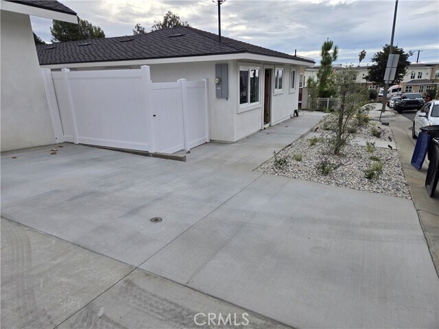 Photo - 8712 Oceanview Ave