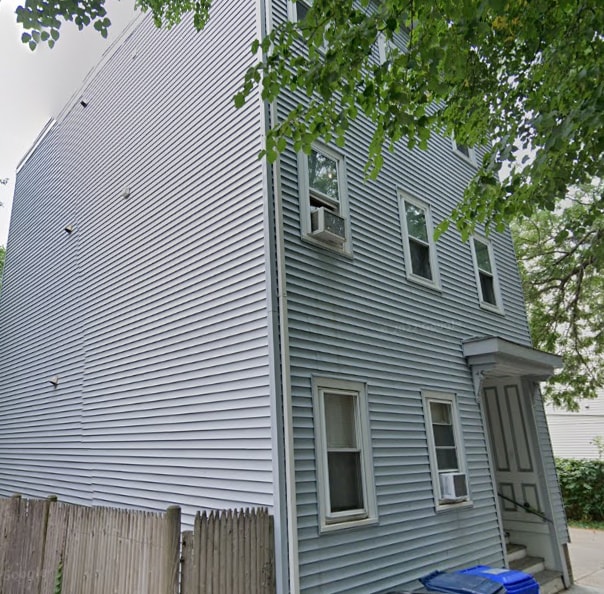 Photo - 174 Bolton St
