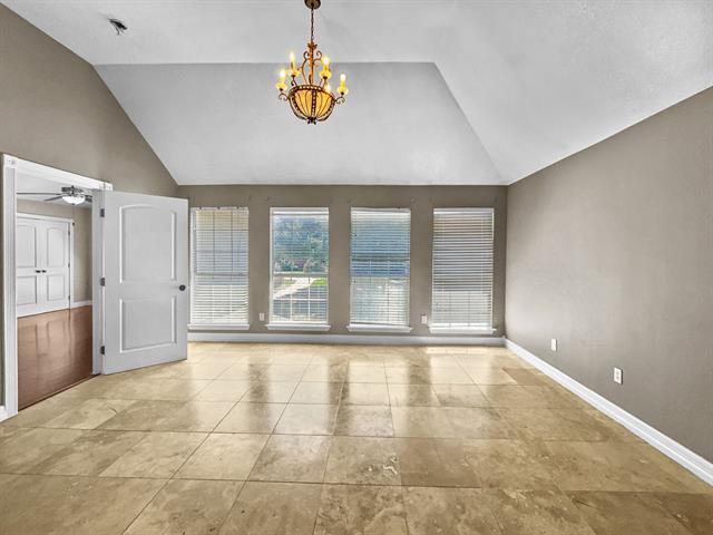 Photo - 2132 Cliffside Dr