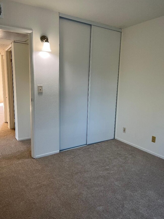 5908 Cedros Avenue - 5908 Cedros Avenue Apartments