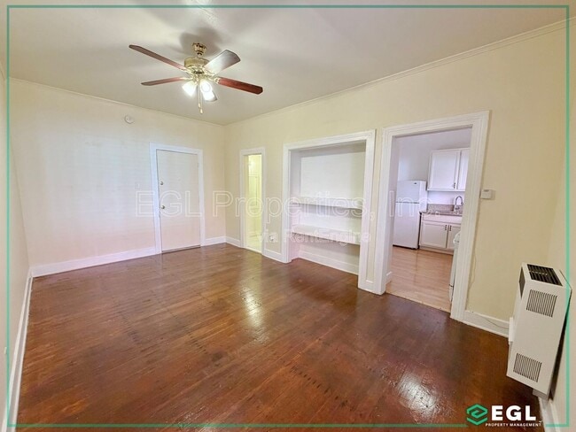 Photo - 144 N New Hampshire Ave Unit 4