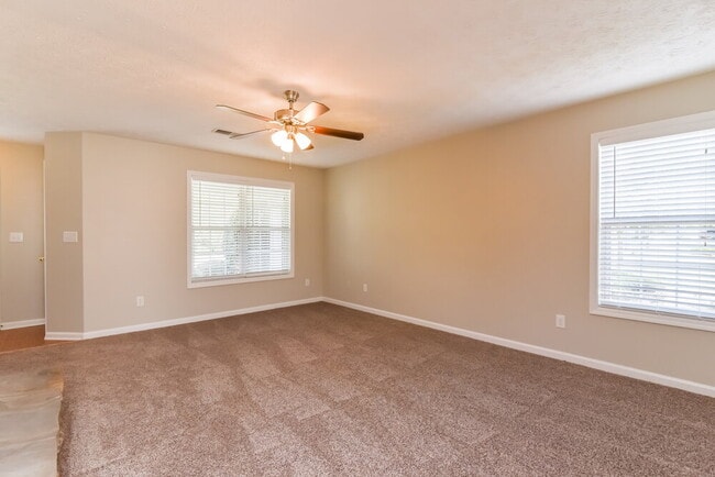Photo - 3088 Heatherbrook Trce