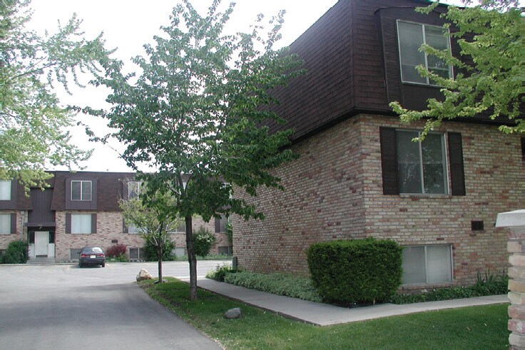 Memory Lane Apartments - Memory Lane Apartments