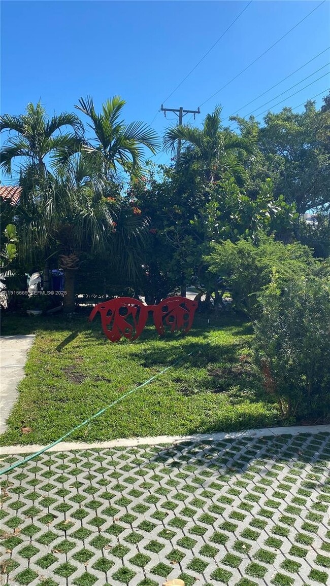 Photo - 1277 SW 19th St