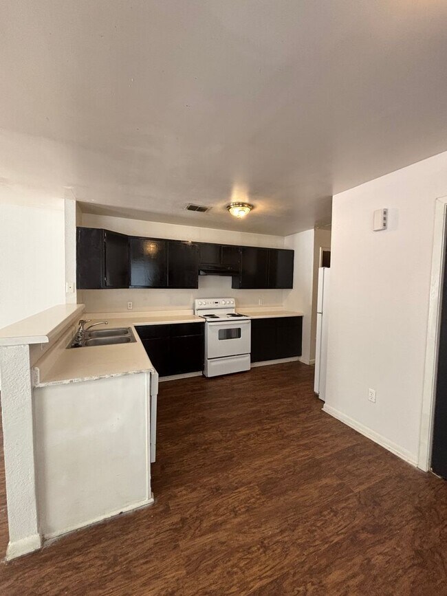 Photo - 2963/2965 Loving Ave Unit 2965 Loving Ave