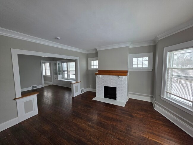 Sala de estar 1648 - 1646 Waterbury Rd