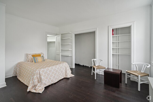 Building Photo - 2600 John F. Kennedy Blvd Unit 3M Rental