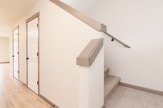 Photo - 1318 Lamont Ln