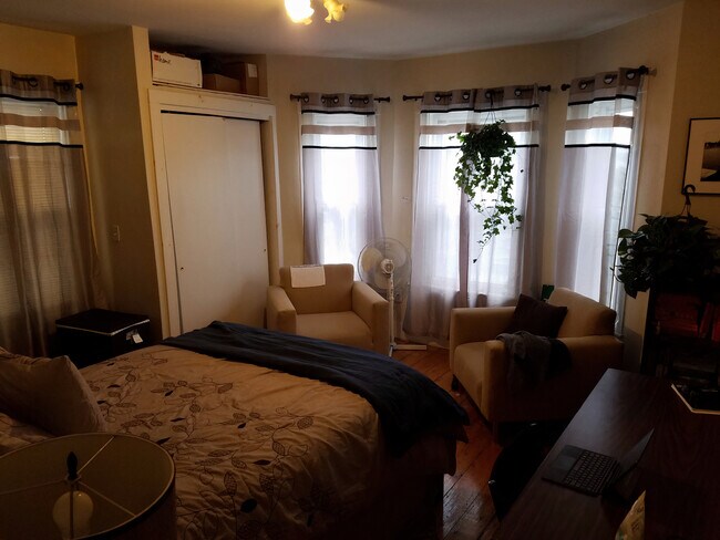 Photo - 25 Everett St Unit 2