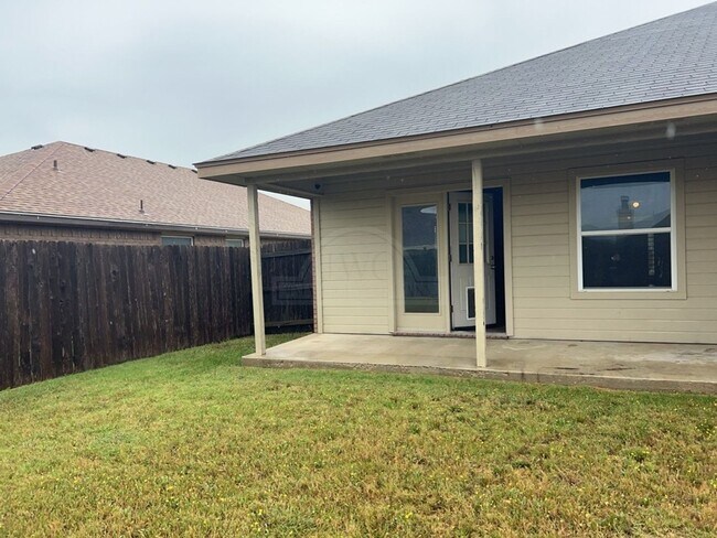 Photo - 2604 Tarrant County Dr
