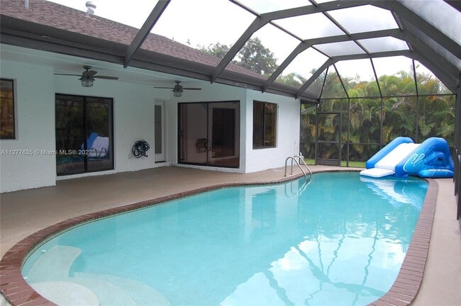 Photo - 11220 SW 131st Ave