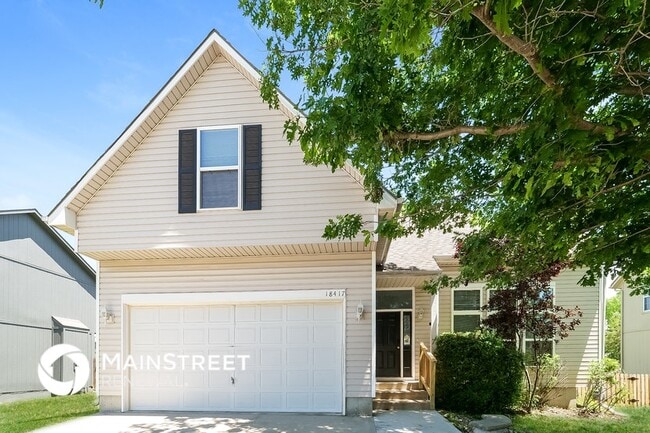 Building Photo - 18417 Spruce St