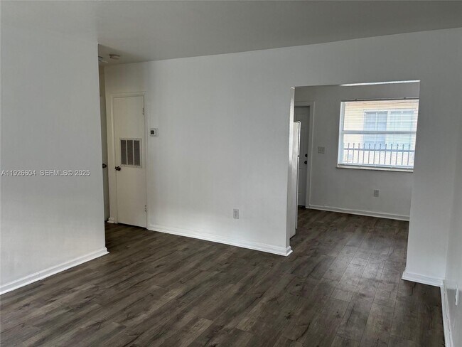 Photo - 2520 NE 181st St Unit 2520