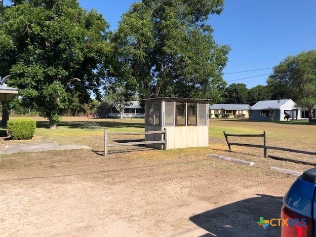 Photo - 310 Brackenridge Ln