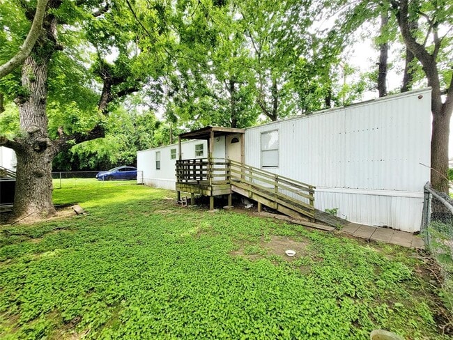 Building Photo - 401 S Woodson St Rental