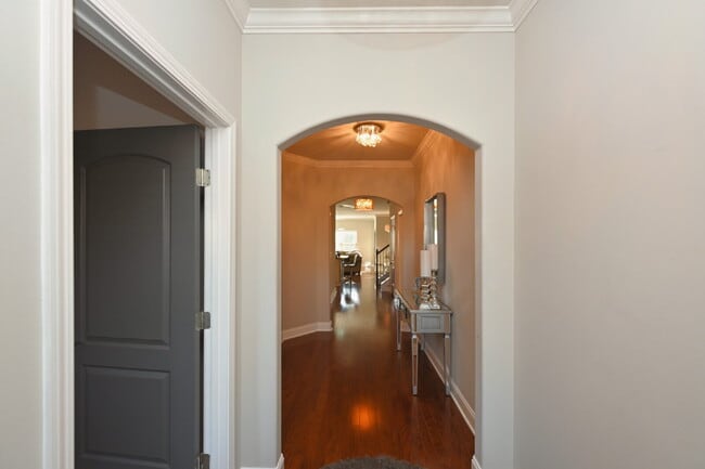 Photo - Resort Living at its finest in Foxland Harbor, Gallatin's premier golf and lake community!